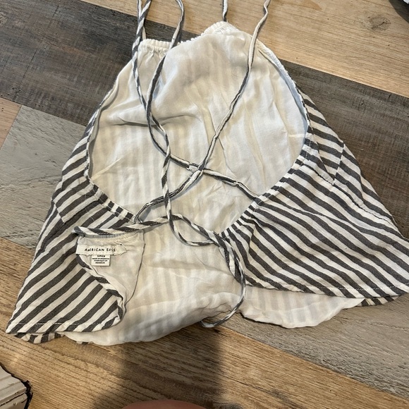 AE Blouse - Picture 2 of 3